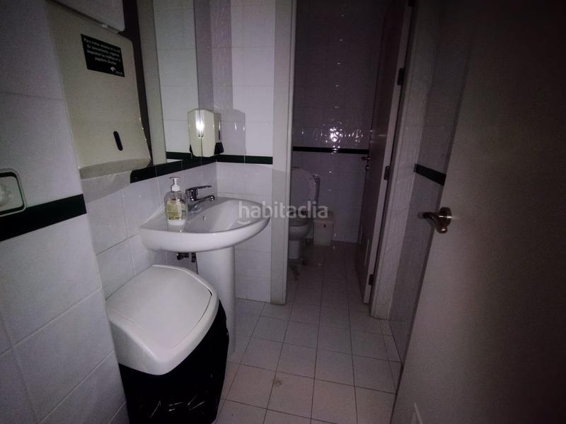 Foto 648a0aec-2d78-4a5c-916c-662aacc5e638. Local comercial en avenida de Bellavista 68 local en Bellavista en Sevilla