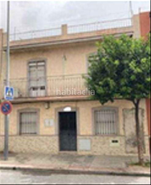 Foto fdad9133-d7fe-47c5-a9b3-4849bc2acffc. Casa adosada en calle cerro blanco 15 en Centro - Doña Mercedes Dos Hermanas