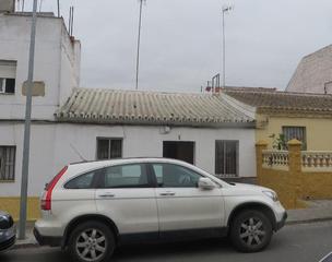 Casa adossada a Calle manuel fernández campos 3