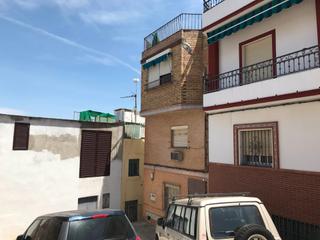 Casa adossada a Calle virgen de fátima 6. Virgen de fatimas , camas (solvia)