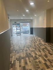 Local Comercial en Calle Pagés del Corro 155