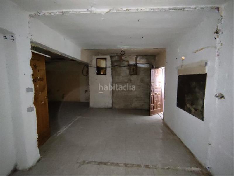 Foto 9d7b6d11-1b3a-41ae-bd77-4ffcae532572. Piso en calle candelabro 8 en Los Pájaros Sevilla