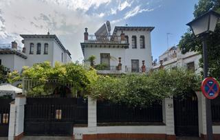 Maison à Calle uruguay 28. Vivienda unifamiliar en heliópolis