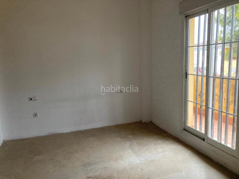 Foto 4b346f0b-cccb-4902-bff6-bf9dc992d818. Chalet in calle bollullos de la mitación 23 in Palomares del Río