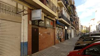 Local Comercial en Calle Júpiter 29