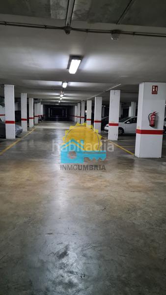 Foto db2360e2-1515-494c-a7df-f4c6fc1da653. Aparcament cotxe a calle cajavias 9 a Punta Umbría