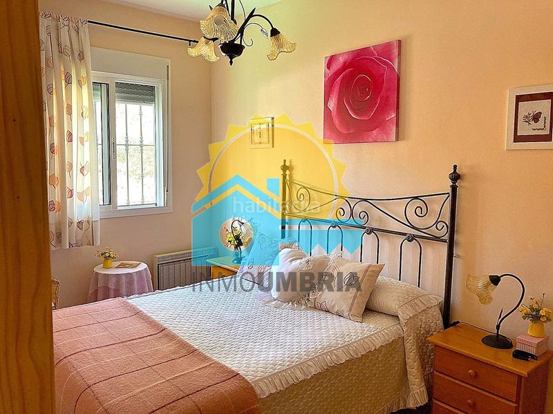 Foto 29115515-b2e3-4e4c-a9e1-4d0f64f8aab4. Casa pareada en Calañas