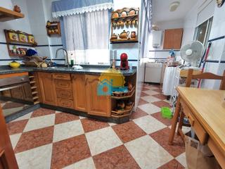 Pis en Isla Chica. Piso en jos faria