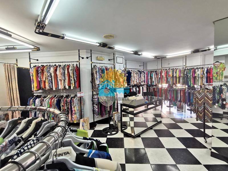 Foto c3d8811c-0354-408f-8f66-9f48eff672f0. Local comercial a Centro Huelva