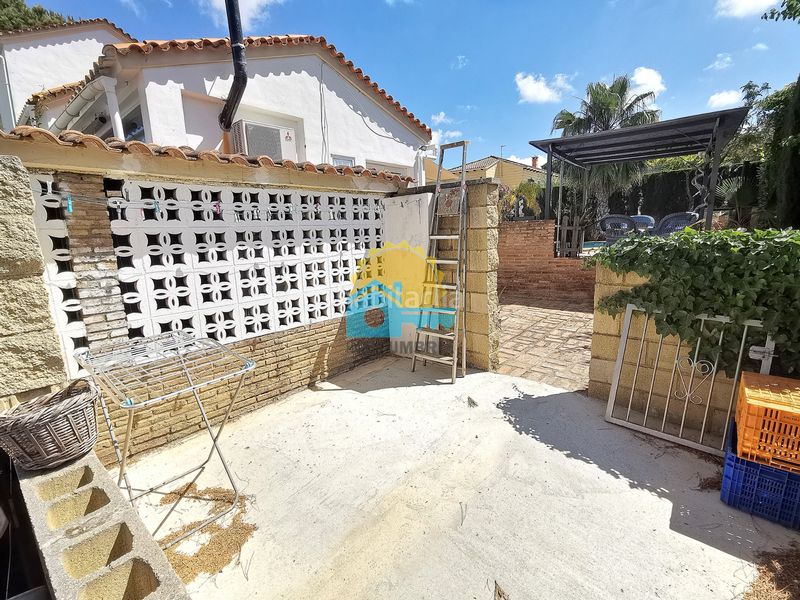 Foto a00155c3-5725-4932-b5df-a597d495048c. Chalet en Dehesa - Monacilla Aljaraque