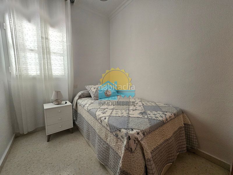 Foto 97a7a5bd-ce97-4230-9c3c-299463b28aa6. Casa adossada amb piscina a Punta Umbría