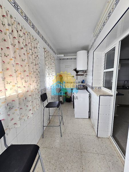 Foto f367cbb2-eedf-48d7-aa3e-06f754decfcc. Casa adossada amb piscina a Punta Umbría