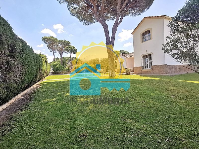 Foto 5dc2093d-07ff-4bea-bb4e-cc040b082fbd. Xalet amb aparcament piscina a Dehesa - Monacilla Aljaraque