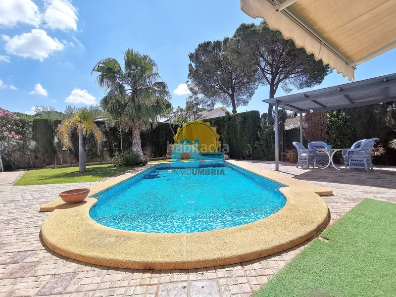 Foto f982273f-1e32-4cfa-962d-69969cefe7d5. Xalet amb aparcament piscina a Dehesa - Monacilla Aljaraque
