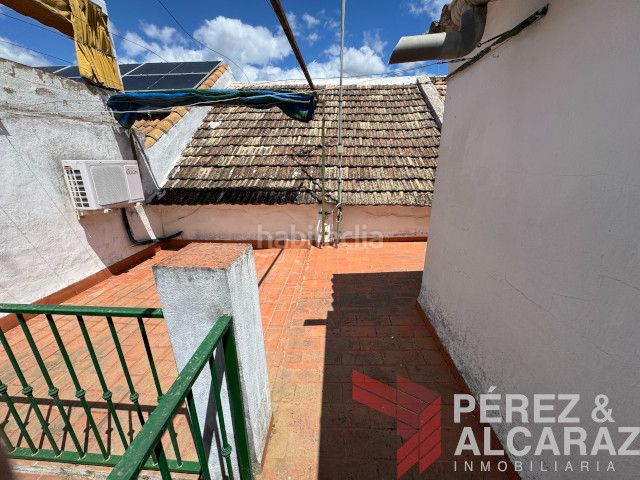 Foto f8e9fb24-8a41-497d-b89c-73fdae33080d. Casa adossada a Palma del Río