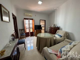 Maison jumelée  Avenida santa ana. Casa en avenida santa ana.