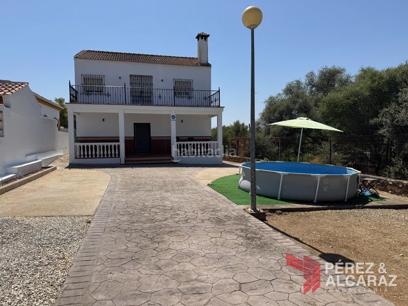 Foto 43f03f47-ce3c-419c-b853-e207a21dbb5e. Finca rústica a calle del acebuchal 25 a Palma del Río