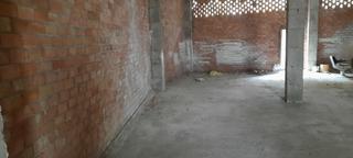Rent Business premise in Avenida españa 86. Local en alquiler / con salida de humos