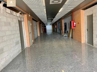 Local Comercial  Avenida republica argentina