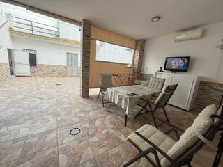 Semi detached house  Calle guipuzcoa