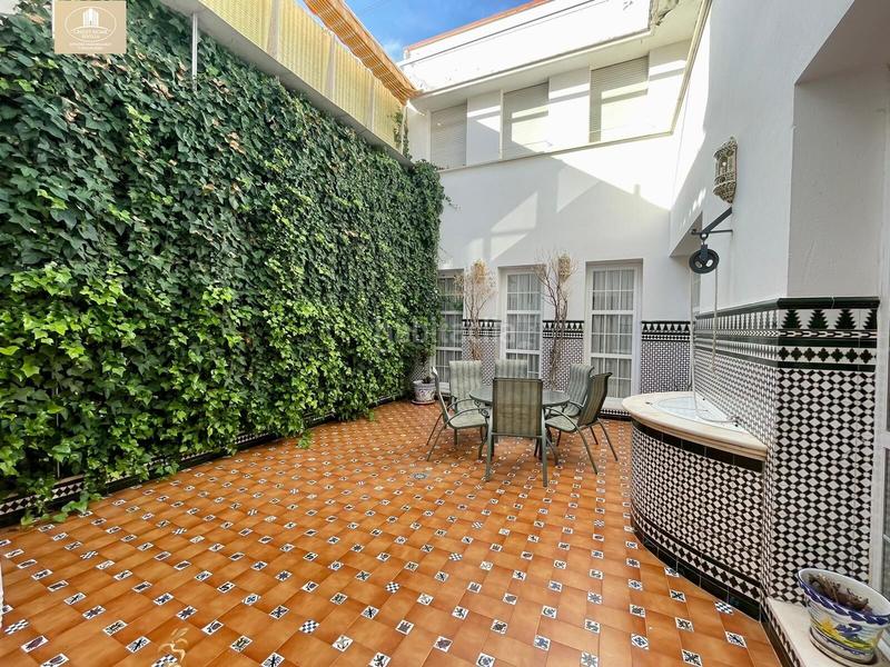 Foto 0a5a4b90-356d-4da2-98c2-f69b1fdb48e6. Casa a schiera con parcheggio in Camas