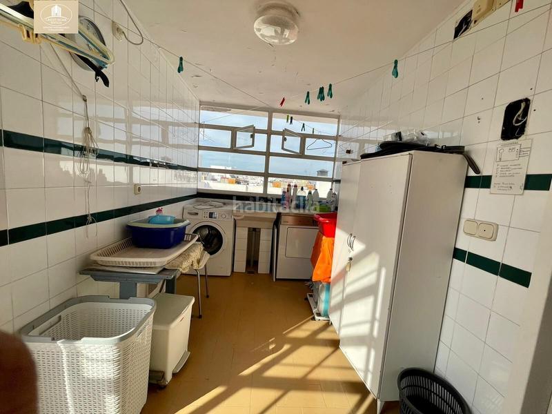 Foto 330f235a-b0c4-4268-92dd-edf775b17558. Casa a schiera con parcheggio in Camas