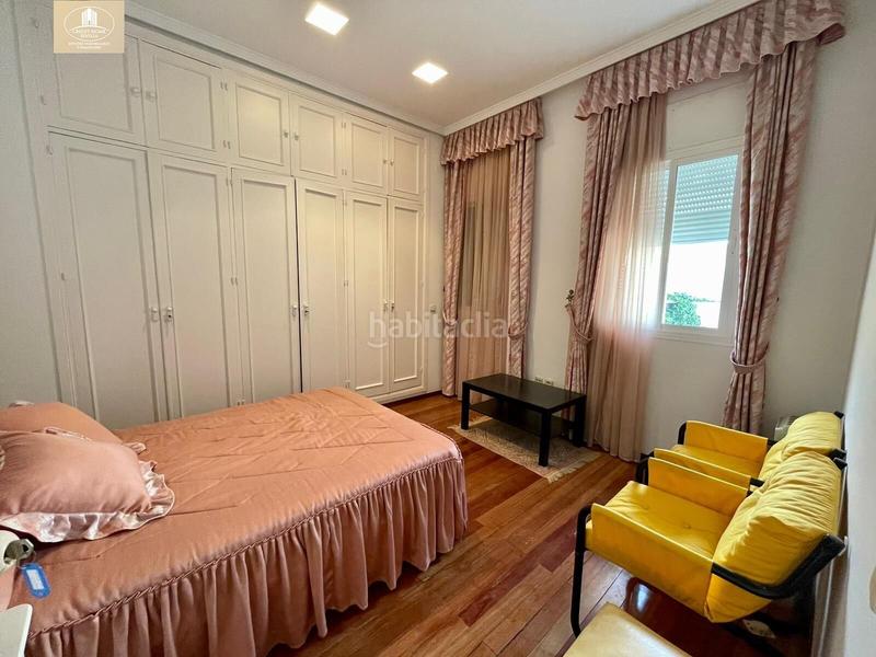 Foto 41342f8a-aab5-48cc-b536-c761641d1d68. Casa a schiera con parcheggio in Camas