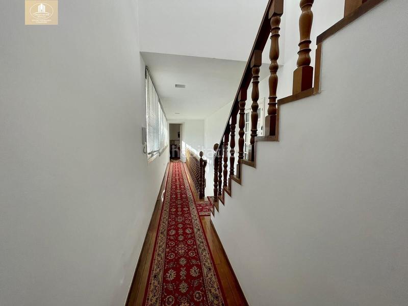 Foto 52805fbc-84e9-4489-82a7-9fa7cd2d2029. Casa a schiera con parcheggio in Camas