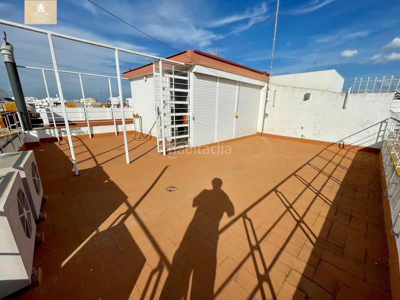 Foto 61d8fb14-c5fe-4365-be4f-af8f2d787183. Casa a schiera con parcheggio in Camas