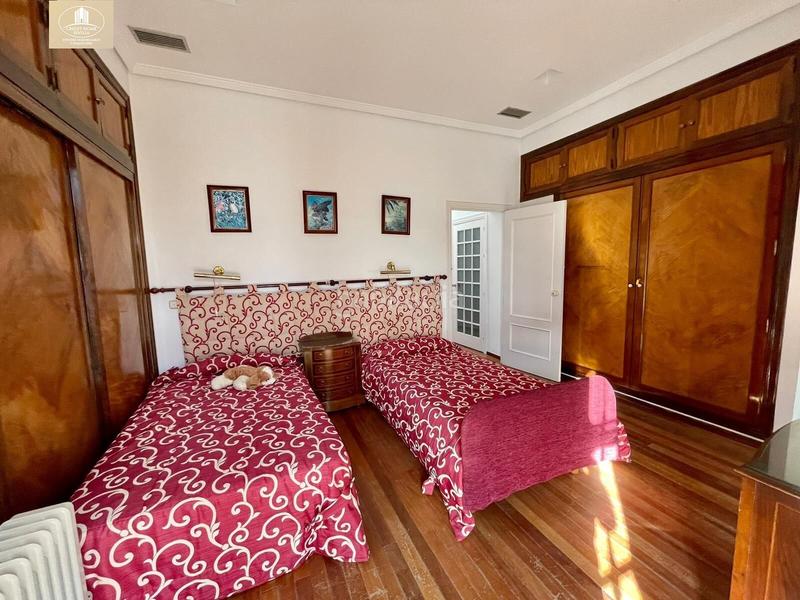 Foto 8892796f-87e0-4d57-a21c-2542e2de8b3b. Casa a schiera con parcheggio in Camas