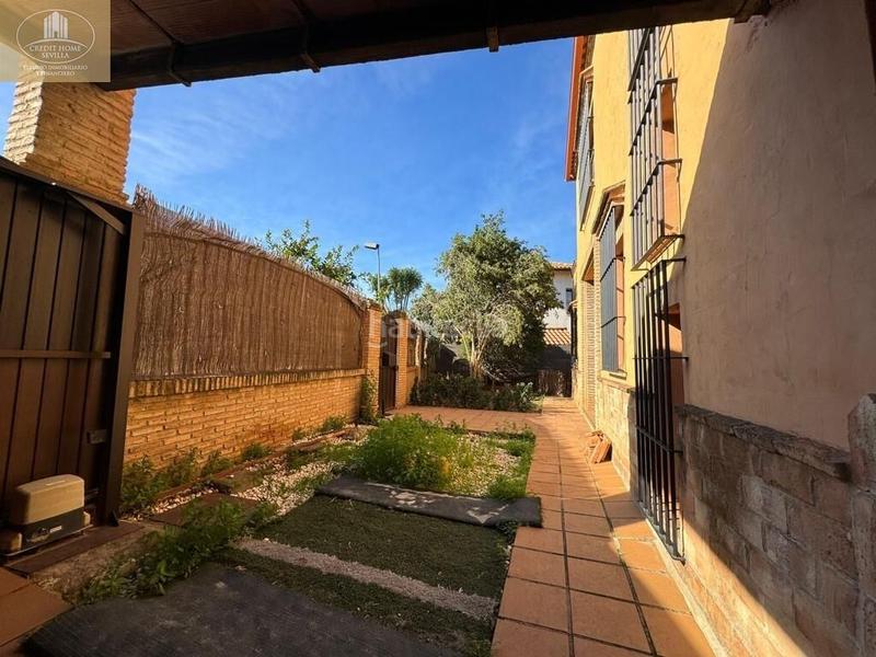 Foto ab127650-a193-4363-98d6-c79ae7446a96. Casa amb piscina a Olivar de Quintos Montequinto