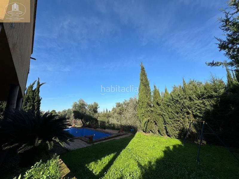 Foto b2f78730-7bb0-4b34-93f5-88d68a92979a. Casa amb piscina a Olivar de Quintos Montequinto