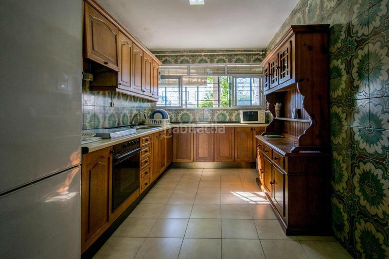 Foto af2cca1d-5193-467c-b2c2-247e0405f3af. House with parking pool in La Paz Alcalá de Guadaira