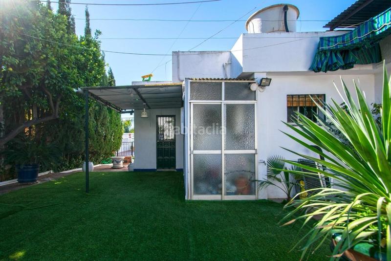 Foto d53abf53-6b68-4974-acab-634e8a168218. Maison avec parking piscine dans La Paz Alcalá de Guadaira