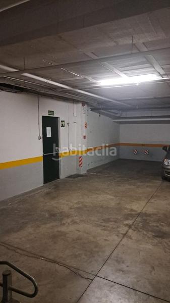 Foto 2a8181b4-8e0b-41b7-9d14-df5670dbc6fb. Posto auto in colores - entreparques Sevilla