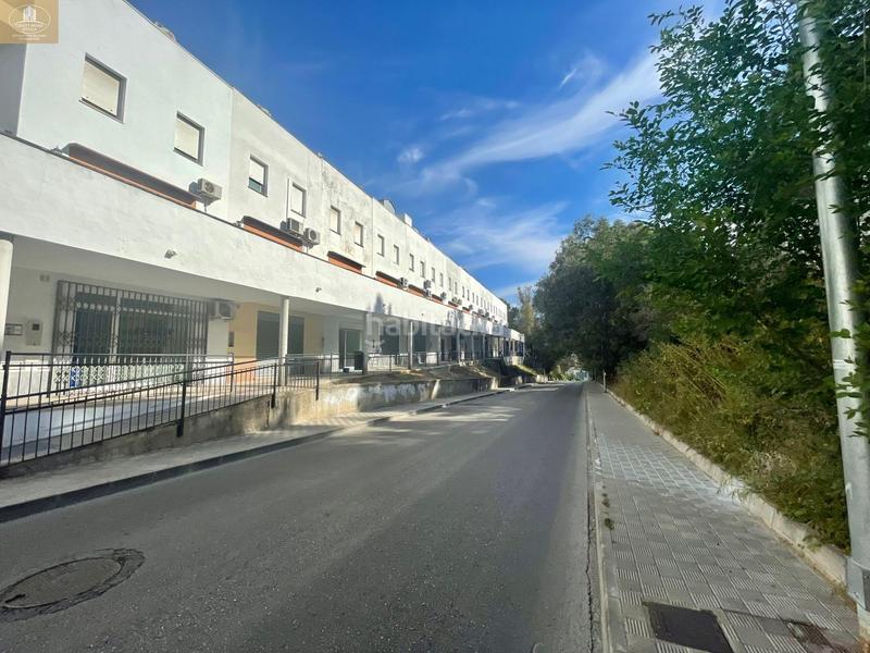 Foto 166a538c-c45e-4f30-8ca8-7f6a180cd364. Local commercial dans Coria del Río