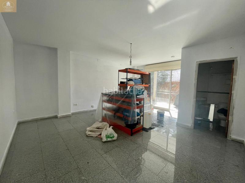 Foto 6248a396-9a92-4a08-ac48-92f8b8e7260a. Local commercial dans Coria del Río