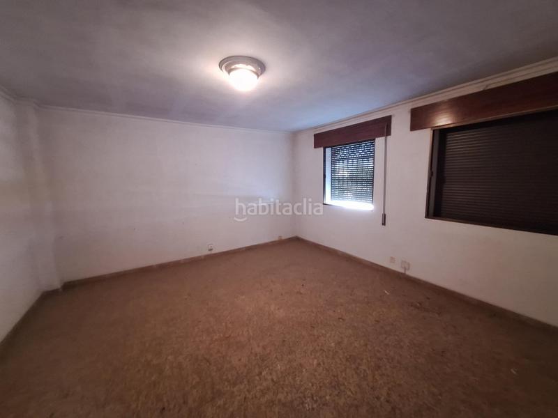 Foto 218debb0-8f90-4386-85ae-ec4637495b5c. Edificio en Umbrete