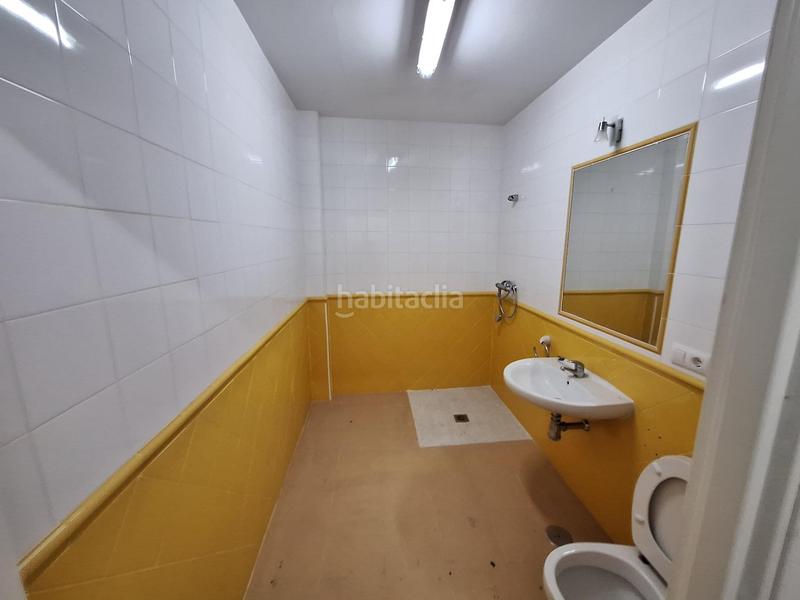 Foto df157024-0ff8-49ce-9aa7-53615ef8c230. Edificio en Umbrete