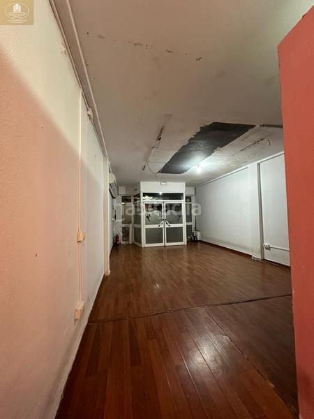 Foto 371f6ee4-1dec-4eea-a9b1-d0219edd7f3a. Geschäftsraum in Castilleja de la Cuesta