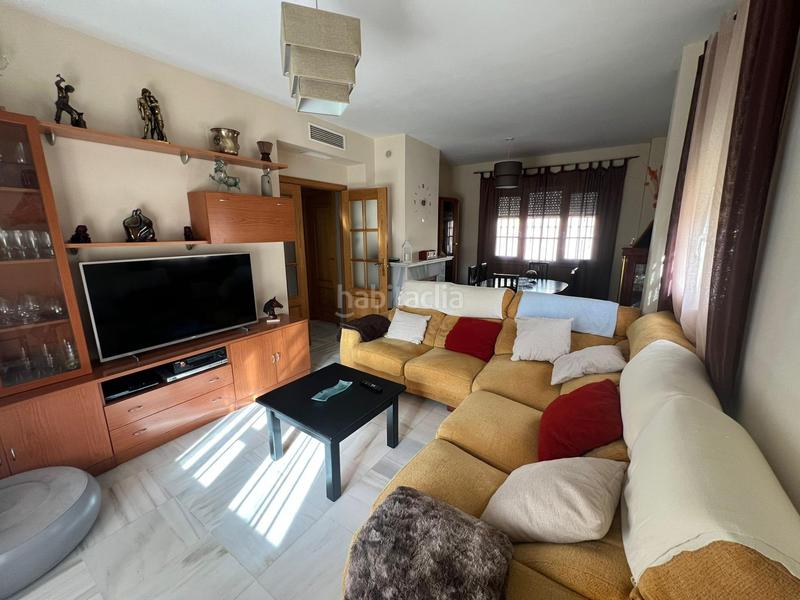 Foto 6b1f8cb9-a69c-4d83-80b9-970194947565. Casa amb aparcament a Consolación Utrera