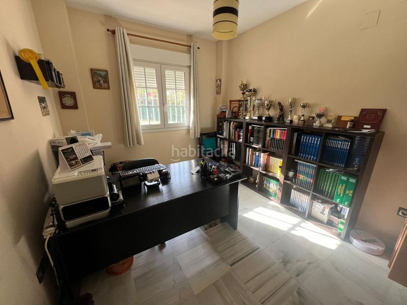 Foto 7270cfc8-7bd0-41c7-a91d-7955298ca178. Casa amb aparcament a Consolación Utrera