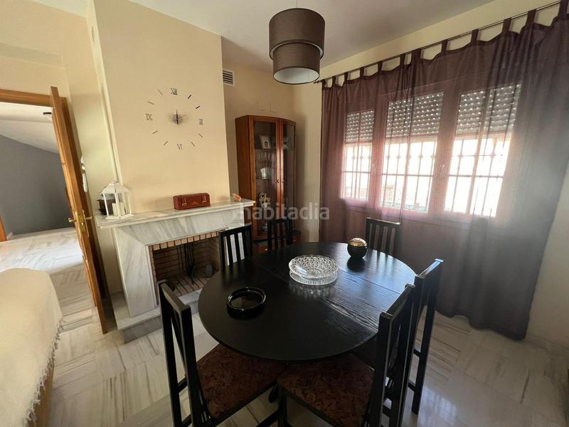 Foto 80aa3a8b-2b9b-4781-96e0-9b01b0245694. Casa amb aparcament a Consolación Utrera