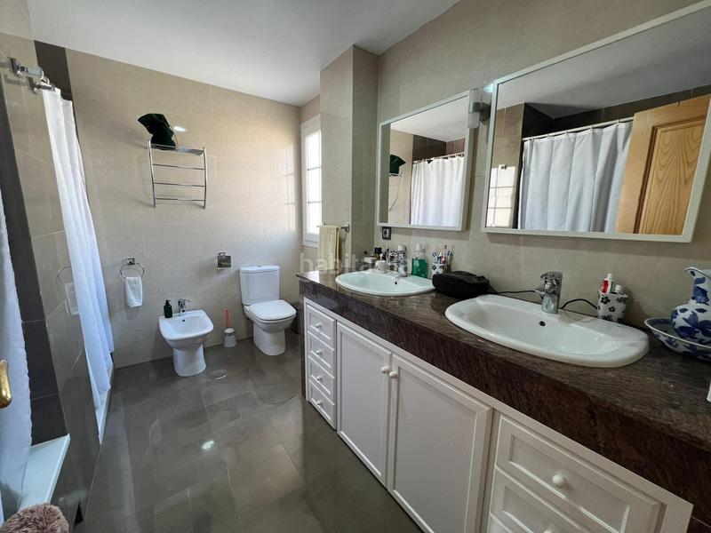 Foto 2aee0955-8de7-4bdd-9e2d-af905b5375d9. Maison avec parking dans Consolación Utrera