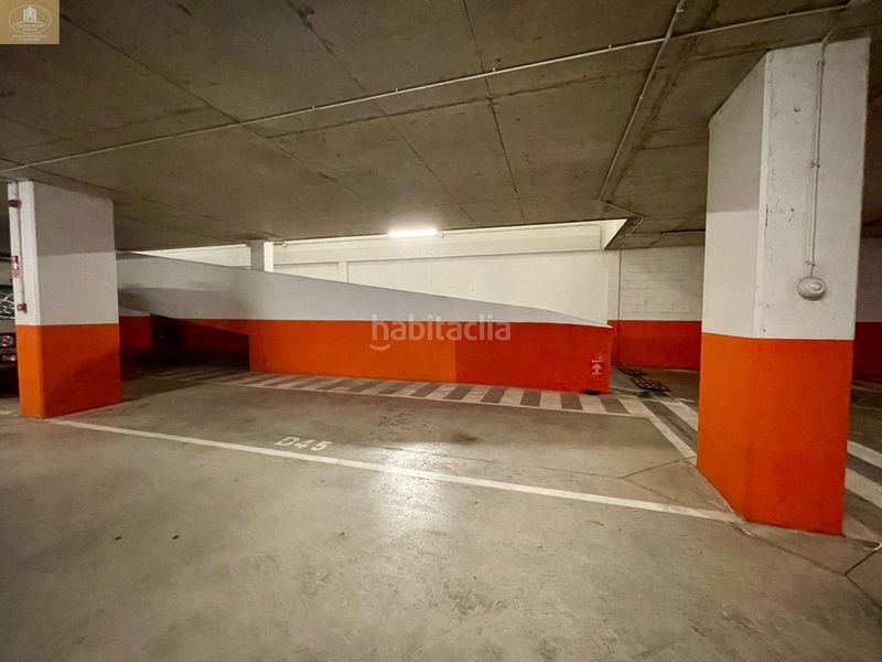 Foto e03d7c53-f8aa-4ff9-95bc-bbe20fb7d6c7. Aparcament cotxe a San Jerónimo - La Bachillera Sevilla