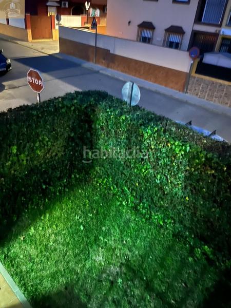 Foto 0ff4616d-dac1-4be5-82e4-9918af75eecb. Casa aparellada amb aparcament a Espartinas pueblo Espartinas