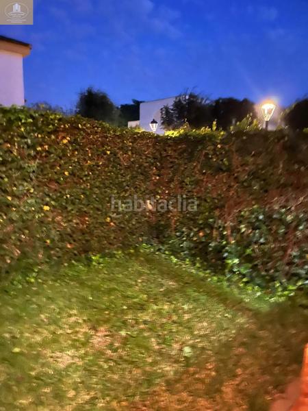 Foto 800c902b-7463-453b-ba06-0436f3a63449. Casa aparellada amb aparcament a Espartinas pueblo Espartinas