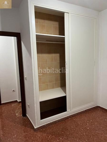 Foto cc03c888-bae3-456e-b4ed-9ba4392a1e24. Casa aparellada amb aparcament a Espartinas pueblo Espartinas