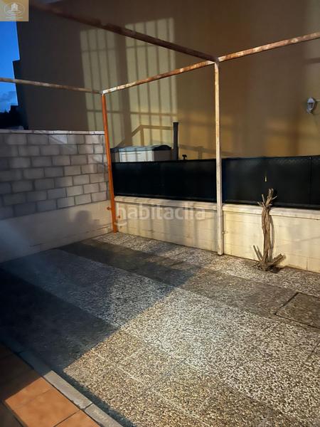 Foto aeb8ac48-586a-490b-b17d-e738596bacaa. Doppelhaus mit parking in Espartinas pueblo Espartinas