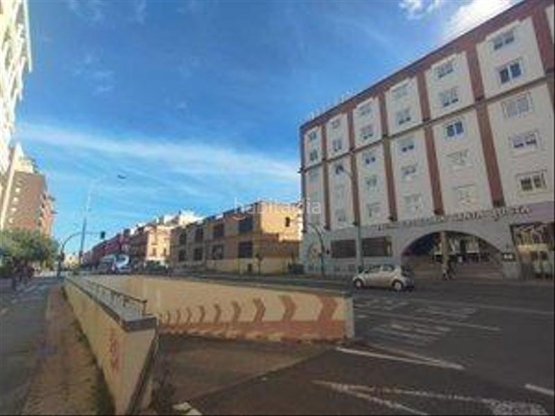 Foto 356b70eb-b2f7-4222-9bbf-c0fec597cdba. Aparcament cotxe a San Carlos - San José Sevilla